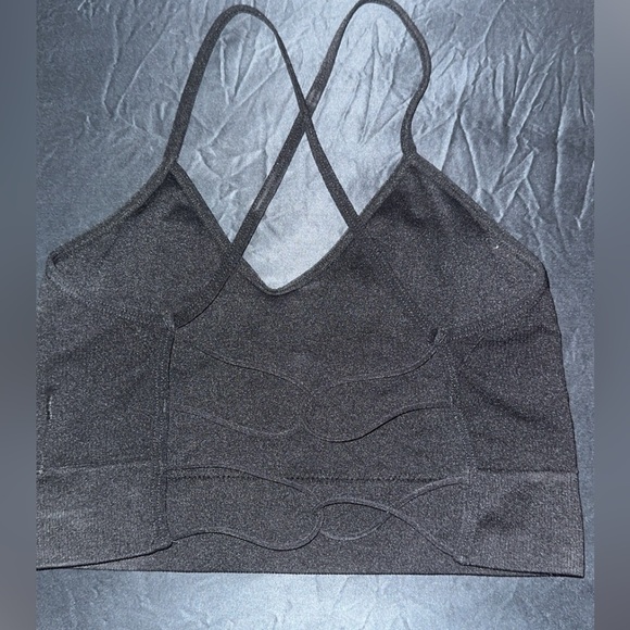 Two piece workout set - Picture 3 of 4